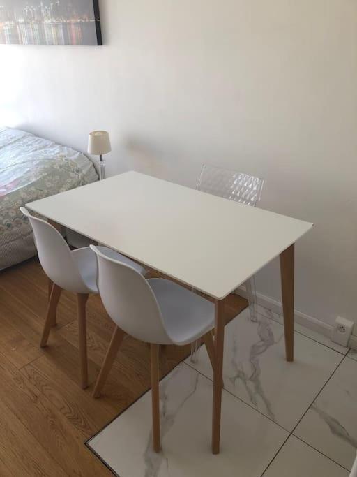 Nice Flat St Germain En Laye Centre 30 Minutes To Paris Сен Жермен ан Ле Екстериор снимка